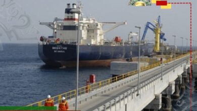 عاجل | أنباء عن غرق قاطرة إنقاذ بسبب شدة الرياح وارتفاع الأمواج بميناء رأس لانوف