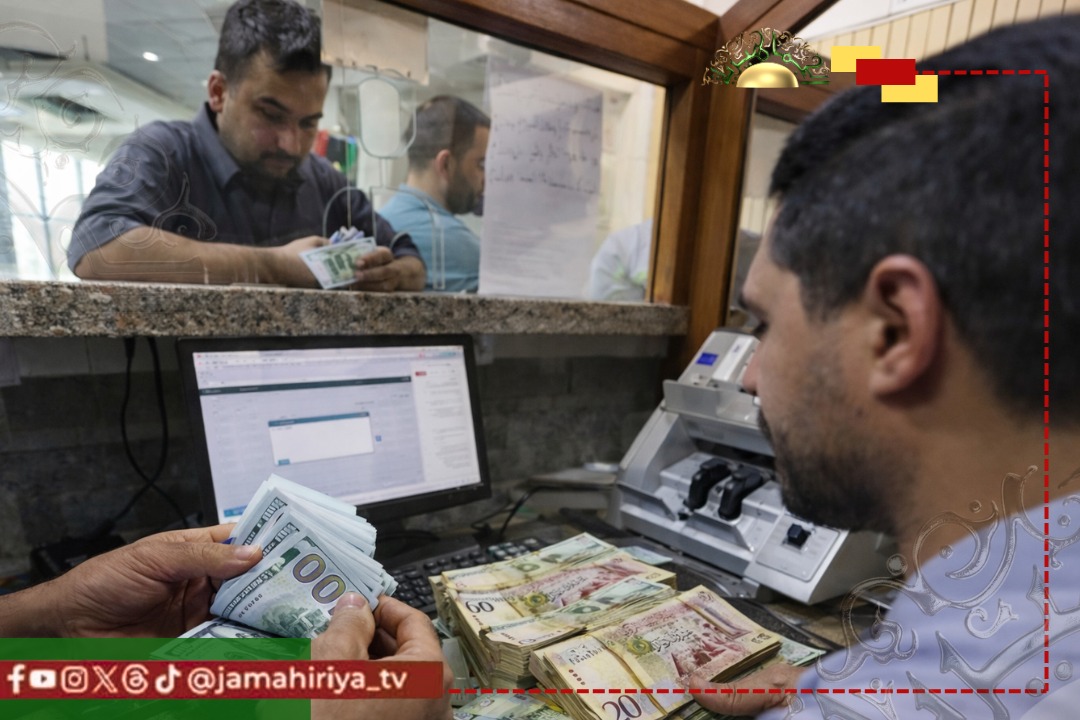 عاجل| الدولار يكسر حاجز 9 دينار بعد تعديل سعر الصرف وفرض الضرائب على السلع.