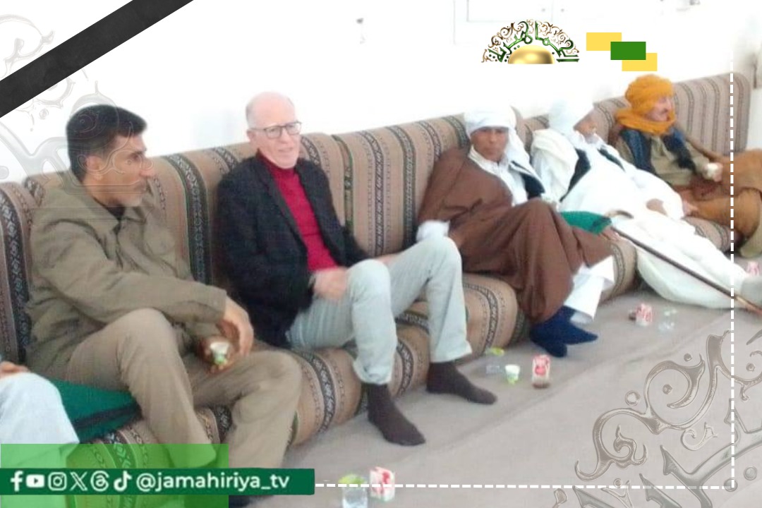 وفد من قبيلة الربايع يقدم التعازي لـ "القذاذفة" في شهيد الوطن سيف الإسلام القذافي