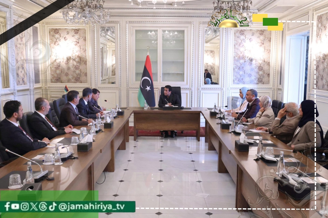 المنفي يبحث مع نخب سياسية وإعلامية دعم الإصلاحات ومكافحة الفساد