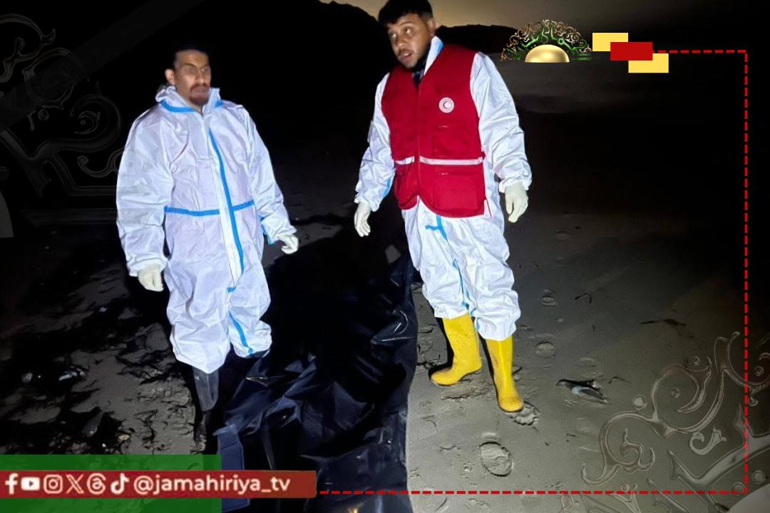 عاجل| الهلال الأحمر فرع طرابلس: انتشال جثة على شاطئ بحر غوط الرمان