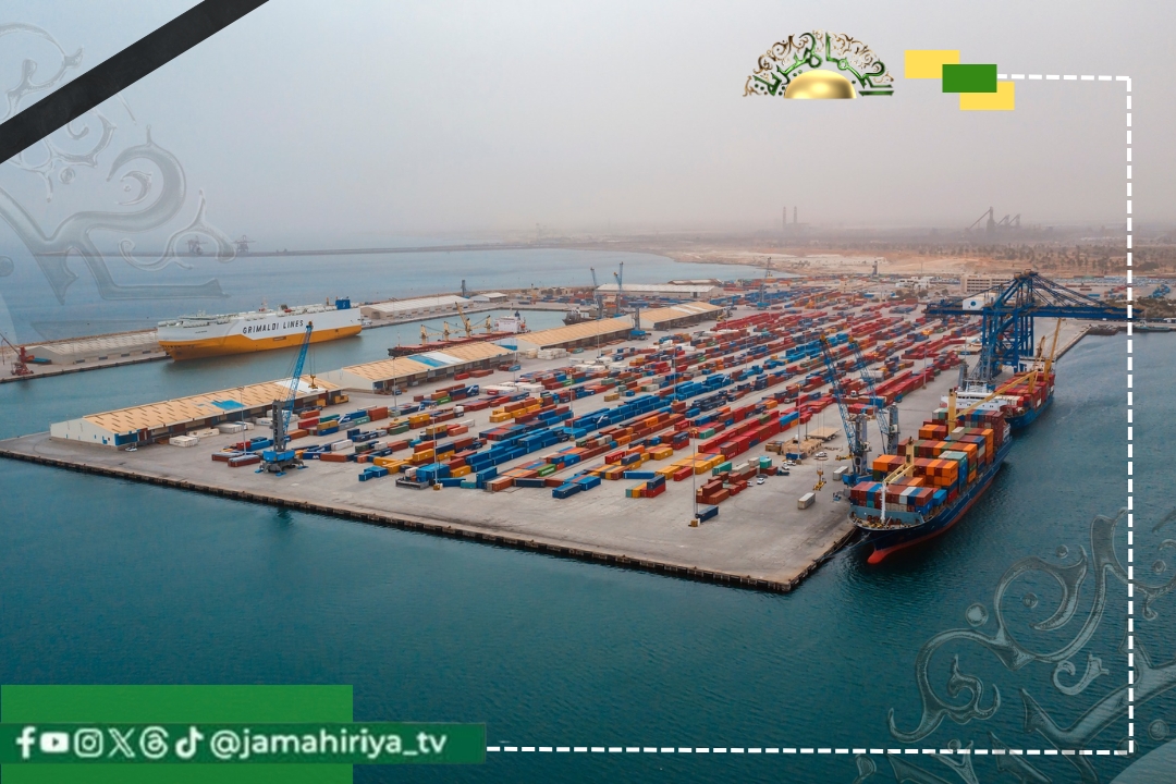 نقابة العاملين بالمنطقة الحرة بمصراتة ترفض قرار الدولار الجمركي وتحذر من تداعياته