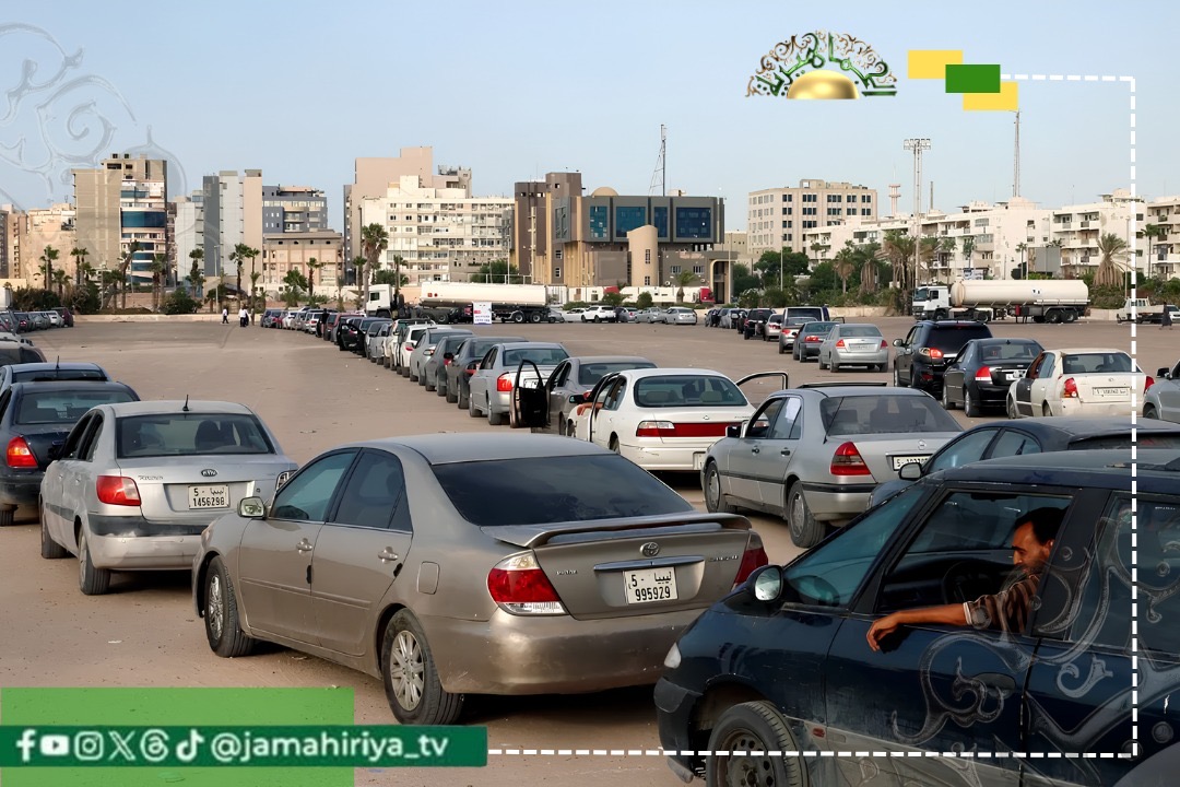 وكالة جينها: أزمة الوقود جنوب ليبيا تحول محطات التعبئة إلى طوابير تستنزف النساء.. وتكشف فشل التوزيع