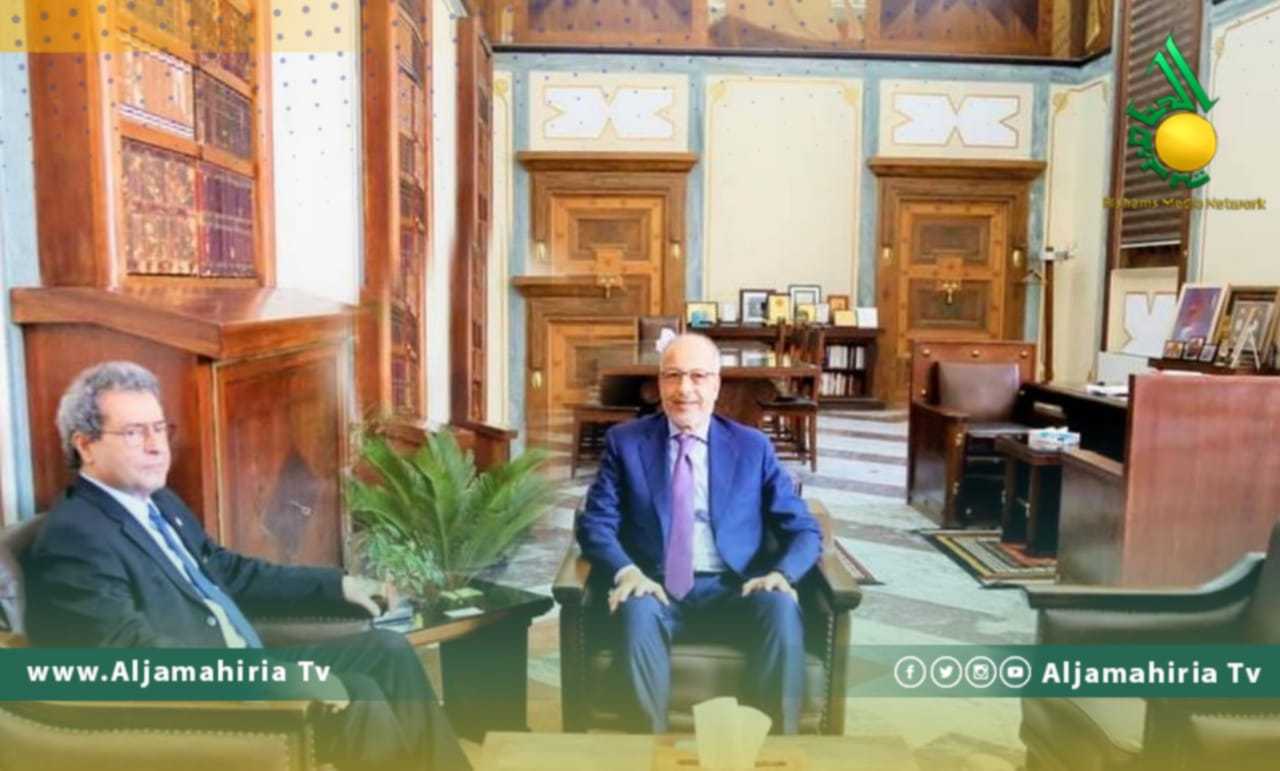 عون والصديق الكبير