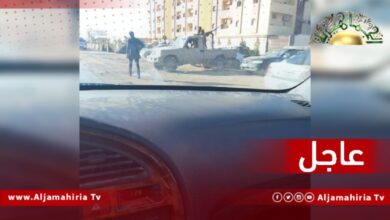 عاجل// بالفيديو: وقفة احتجاجية في طبرق تقول إن تاجيل الانتخابات وعدم تحديد موعد لإجرائها يعني تآمر على الشعب الليبي
