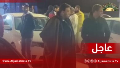 عاجل| مسيرات كبيرة لأهالي وشباب سرت تخرج لاستقبال جثمان الشهيد هشام الشوشان بجزيرة أبو هادي