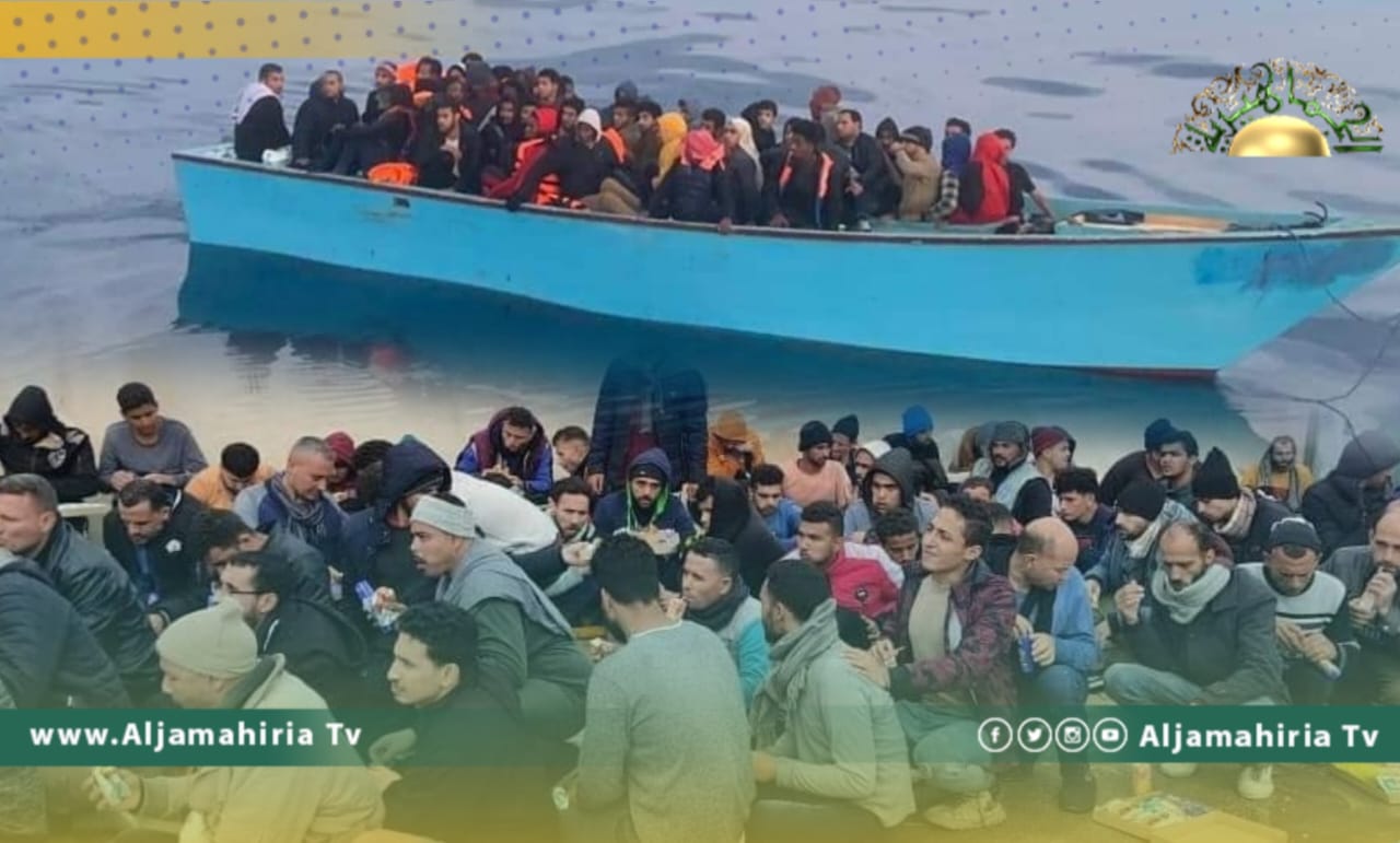 خفر السواحل: القبض على 146 مهاجر غير شرعي كانوا في طريقهم لأوروبا