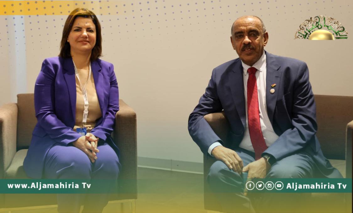 المنقوش تناقش مع نظيرها السوداني الاستعدادات الجارية للمشاركة في القمة العربية بالجزائر
