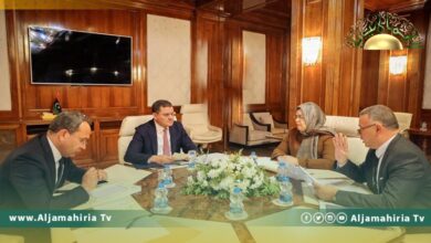 الدبيبة يناقش مع وزيرة العدل خطة عمل مصلحة التسجيل العقاري