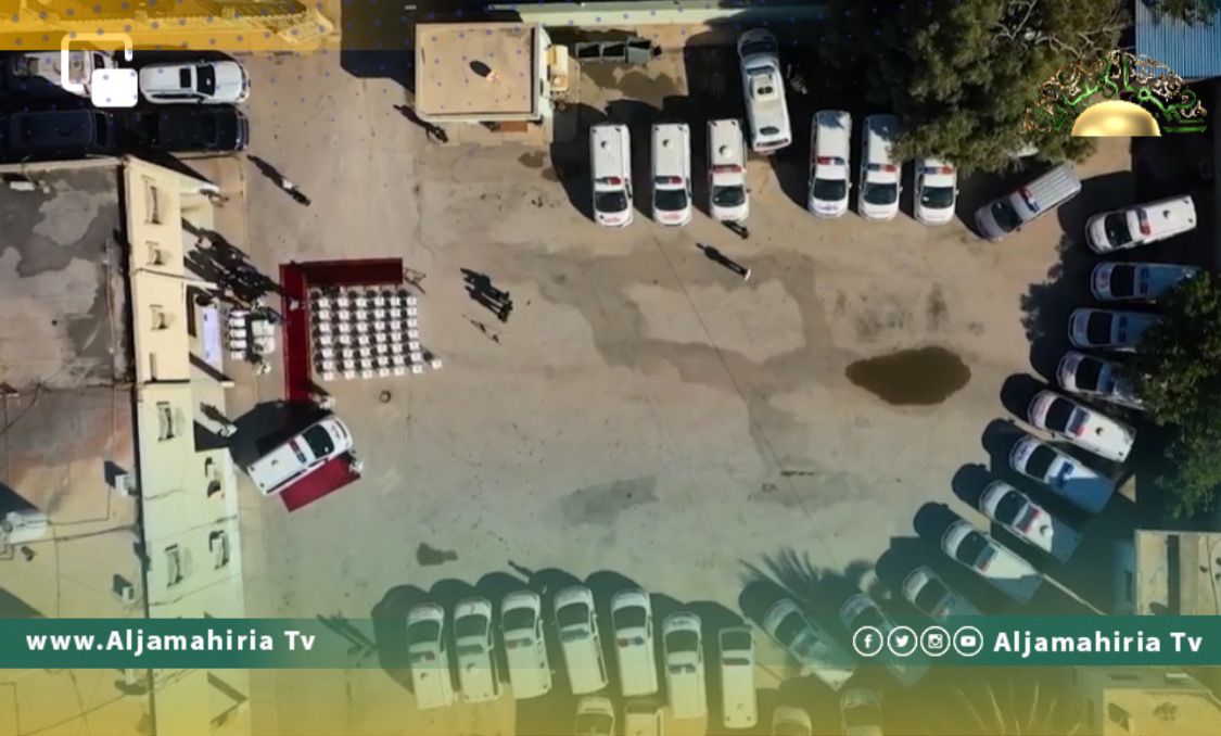 لجنة الأزمة بالمنطقة الشرقية تسلم سيارات لجهاز الإسعاف والطوارئ ببنغازي