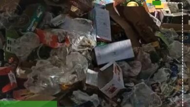 500 طالب بالزاوية الثانوية يدرسون بين النوافذ المكسورة والقمامة